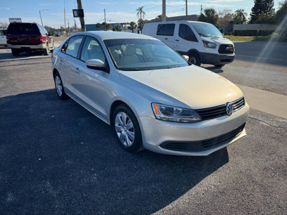 Used 2011 Volkswagen Jetta SE