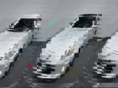 Used 2017 Nissan 370Z Coupe
