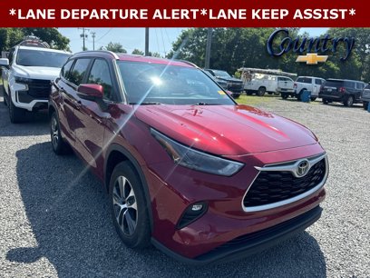 Used 2023 Toyota Highlander XLE