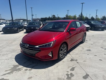 Used 2020 Hyundai Elantra Limited w/ Ultimate Package 03