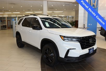 New 2025 Honda Pilot Black Edition