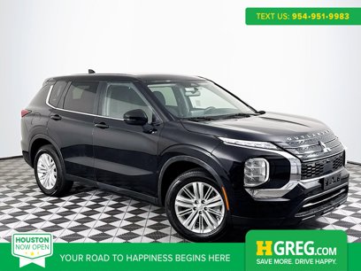 Used 2024 Mitsubishi Outlander ES