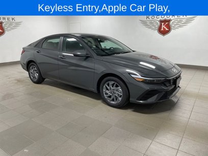 New 2025 Hyundai Elantra Blue