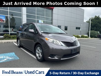 Used 2013 Toyota Sienna LE