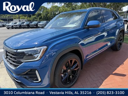 New 2025 Volkswagen Atlas Cross Sport SEL Premium R-Line