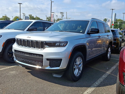 New 2025 Jeep Grand Cherokee L Laredo