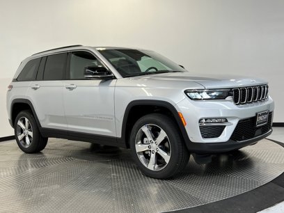 New 2025 Jeep Grand Cherokee Limited w/ Luxury Tech Group II