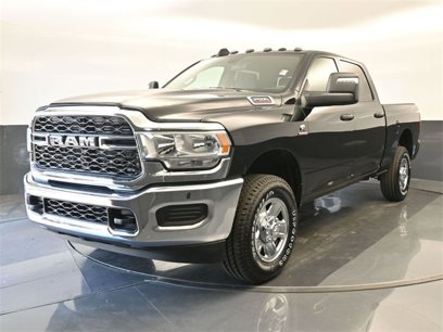 New 2024 RAM 2500 Tradesman w/ Chrome Appearance Group