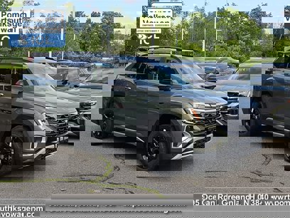 New 2025 Volkswagen Atlas Peak Edition SE