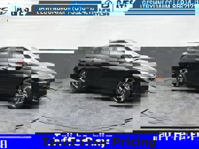 New 2025 Hyundai Elantra SEL
