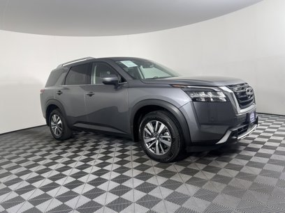 Used 2024 Nissan Pathfinder SL