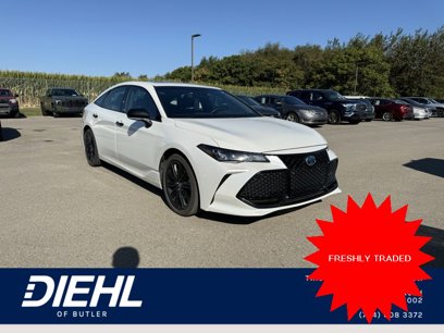 Used 2022 Toyota Avalon XSE