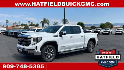 New 2025 GMC Sierra 1500 SLT w/ SLT Premium Package