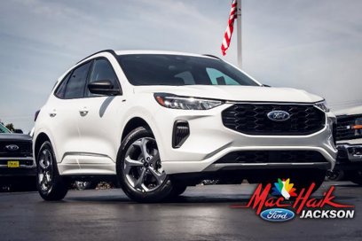 New 2025 Ford Escape ST-Line w/ Tech Pack #1