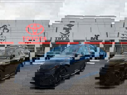 New 2025 Toyota Camry SE