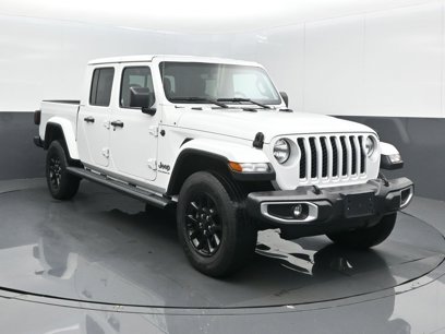 Used 2023 Jeep Gladiator Overland