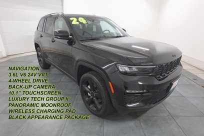 Used 2024 Jeep Grand Cherokee Limited w/ Luxury Tech Group II