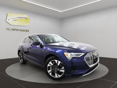 Used 2022 Audi e-tron Premium Plus w/ Premium Plus Package