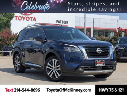 Used 2022 Nissan Pathfinder Platinum w/ Cargo Package