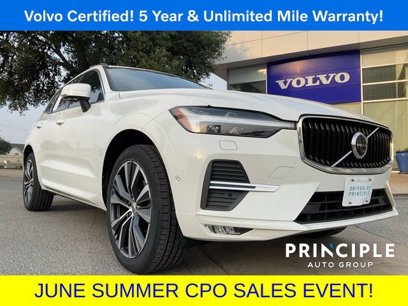 Certified 2022 Volvo XC60 B5 Momentum w/ Advanced Package