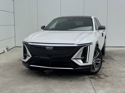 New 2025 Cadillac Lyriq Luxury