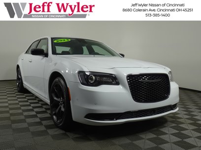 Used 2023 Chrysler 300 Touring w/ Safetytec Plus Group