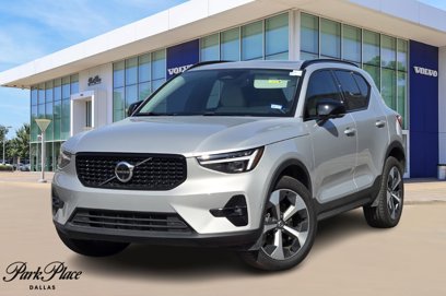 Certified 2024 Volvo XC40 B5 Plus w/ Protection Package Premier