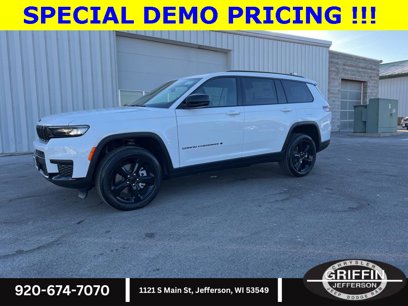 New 2025 Jeep Grand Cherokee L Laredo