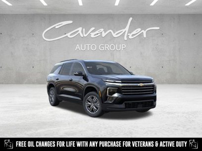 New 2025 Chevrolet Traverse LT w/ Driver Confidence Package