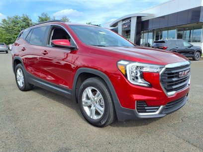 Certified 2022 GMC Terrain SLE w/ Driver Convenience Package