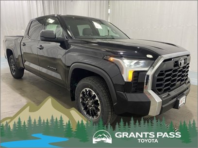 New 2025 Toyota Tundra SR5 w/ TRD Off-Road Package