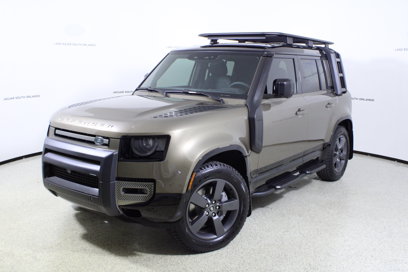 New 2025 Land Rover Defender 110 X-Dynamic SE