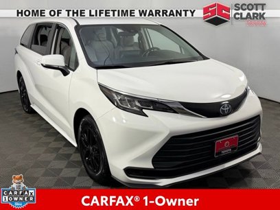 Used 2022 Toyota Sienna LE