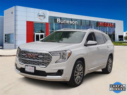 Used 2024 GMC Terrain Denali w/ Denali Premium Package