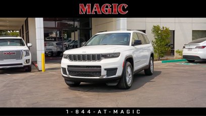 Used 2023 Jeep Grand Cherokee L Laredo