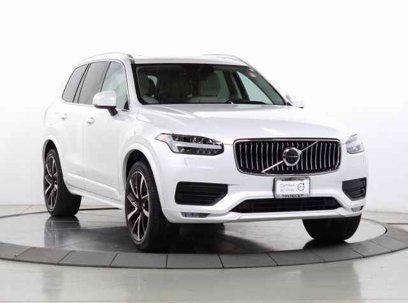 Certified 2022 Volvo XC90 T6 Momentum w/ Advanced Package