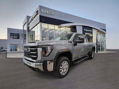 New 2024 GMC Sierra 3500 SLT w/ SLT Premium Package