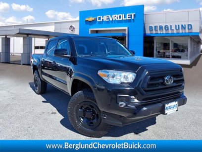 Used 2023 Toyota Tacoma SR
