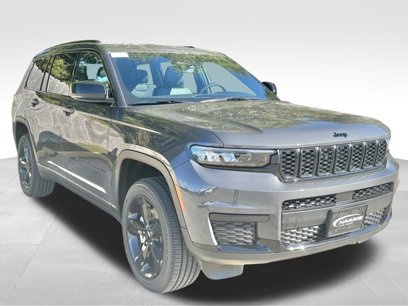 New 2025 Jeep Grand Cherokee L Altitude