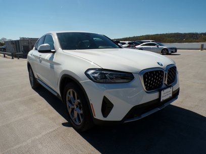Used 2022 BMW X4 xDrive30i w/ Premium Package 2