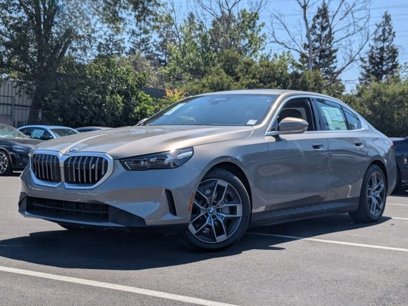 New 2025 BMW i5 xDrive40 w/ Premium Package
