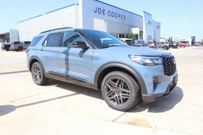 New 2025 Ford Explorer ST-Line w/ Premium Package