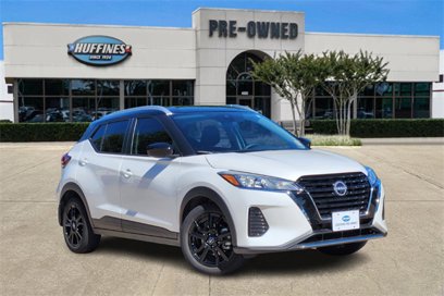 Used 2023 Nissan Kicks SV
