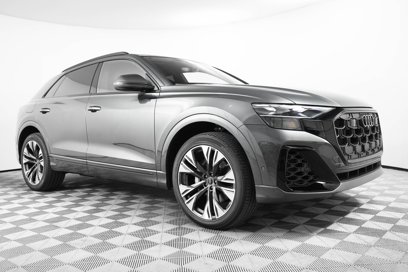 New 2025 Audi Q8 Prestige