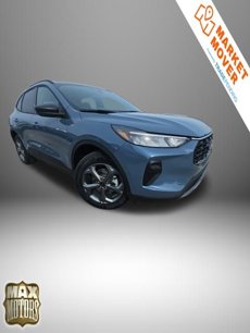 New 2025 Ford Escape ST-Line w/ Tech Pack #1