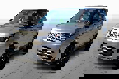 New 2025 Land Rover Discovery S