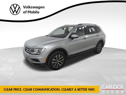 Used 2020 Volkswagen Tiguan SE w/ Panoramic Sunroof Package