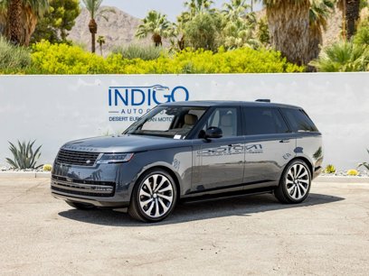 New 2025 Land Rover Range Rover Long Wheelbase SE