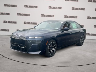 New 2025 BMW 740i xDrive w/ Premium Package