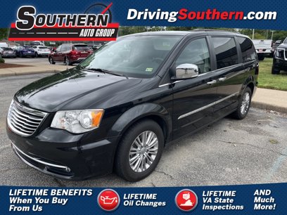 Used 2016 Chrysler Town & Country Touring-L w/ Driver Convenience Group